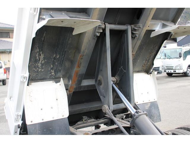 いすゞエルフダンプ小型（2t・3t）[写真15]