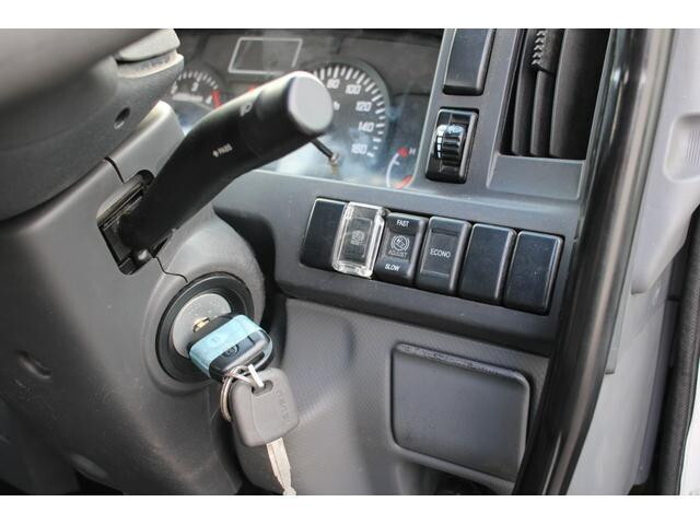 いすゞエルフダンプ小型（2t・3t）[写真33]