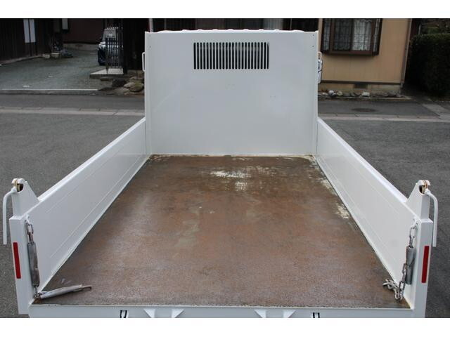 いすゞエルフダンプ小型（2t・3t）[写真08]