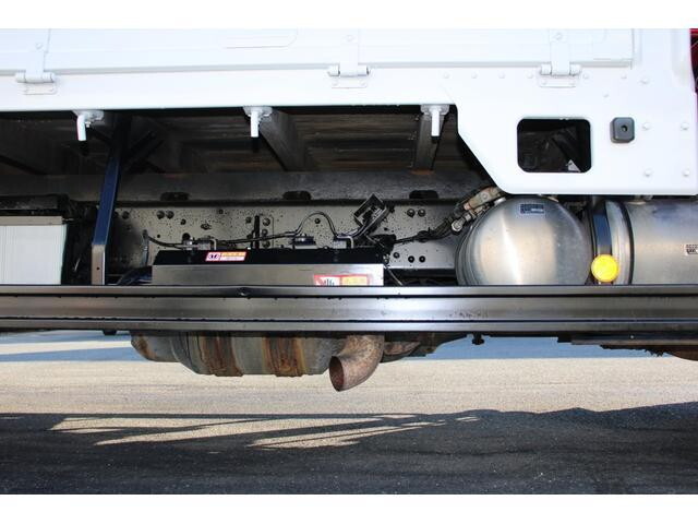 三菱ふそうファイタークレーン4段中型（4t）[写真27]