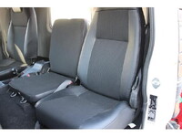 三菱ふそうファイタークレーン4段中型（4t）[写真36]