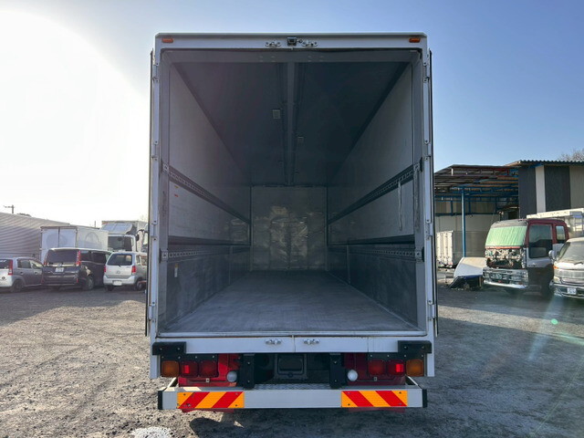 三菱ふそうスーパーグレートパネルウイング大型（10t）[写真12]