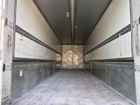 三菱ふそうスーパーグレートパネルウイング大型（10t）[写真14]