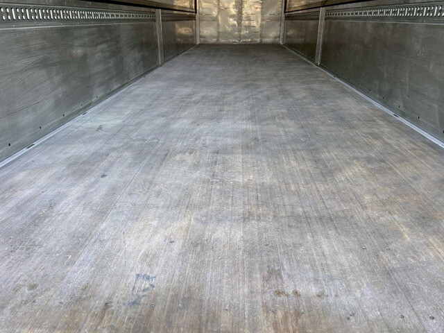 三菱ふそうスーパーグレートパネルウイング大型（10t）[写真16]