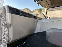 三菱ふそうスーパーグレートパネルウイング大型（10t）[写真21]