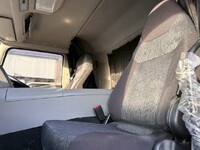 三菱ふそうスーパーグレートパネルウイング大型（10t）[写真22]