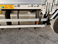 三菱ふそうスーパーグレートパネルウイング大型（10t）[写真32]