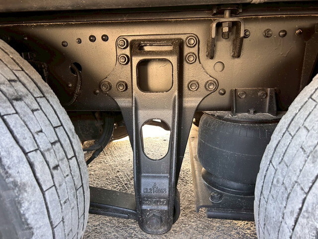 三菱ふそうスーパーグレートパネルウイング大型（10t）[写真39]