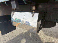 日野プロフィアアルミブロック大型（10t）[写真10]