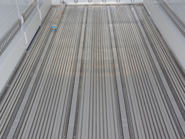 三菱ふそうファイター冷凍車（冷蔵車）中型（4t）[写真12]