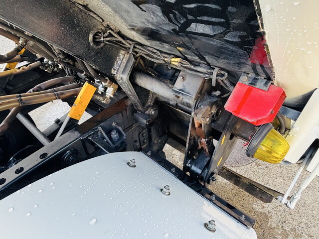 日野デュトロパッカー車（塵芥車）小型（2t・3t）[写真25]