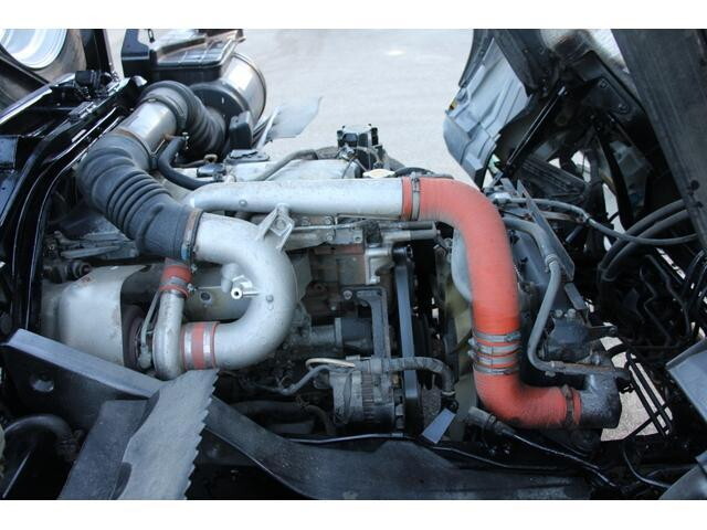 三菱ふそうファイターコンテナ専用車中型（4t）[写真14]