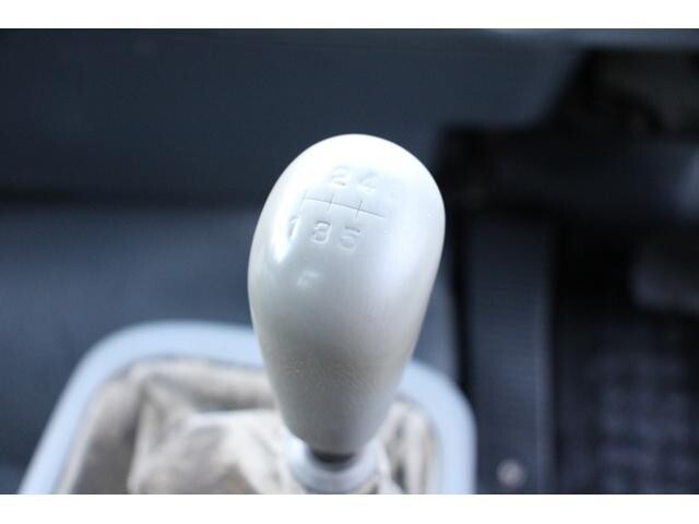 三菱ふそうファイターコンテナ専用車中型（4t）[写真32]