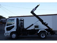 三菱ふそうファイターコンテナ専用車中型（4t）[写真10]