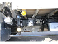 いすゞエルフアルミバン小型（2t・3t）[写真24]