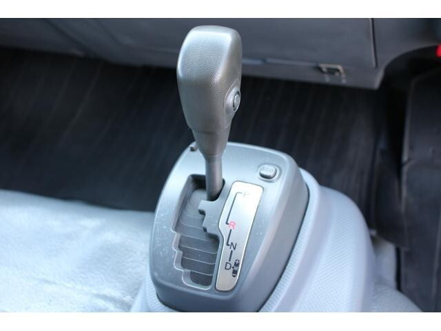 いすゞエルフアルミバン小型（2t・3t）[写真36]