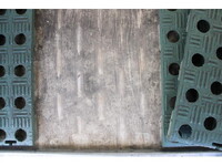 いすゞエルフ冷凍車（冷蔵車）小型（2t・3t）[写真20]