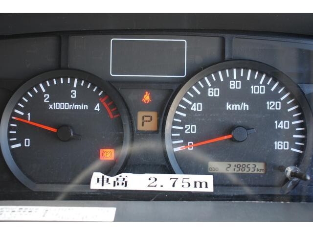 いすゞエルフ冷凍車（冷蔵車）小型（2t・3t）[写真29]