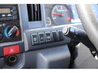 いすゞエルフ冷凍車（冷蔵車）小型（2t・3t）[写真32]