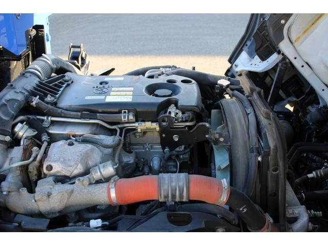 いすゞエルフ高所作業車小型（2t・3t）[写真11]