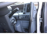 いすゞエルフ高所作業車小型（2t・3t）[写真32]