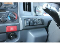 いすゞエルフ高所作業車小型（2t・3t）[写真33]