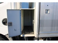 日産アトラスボトルバン小型（2t・3t）[写真16]