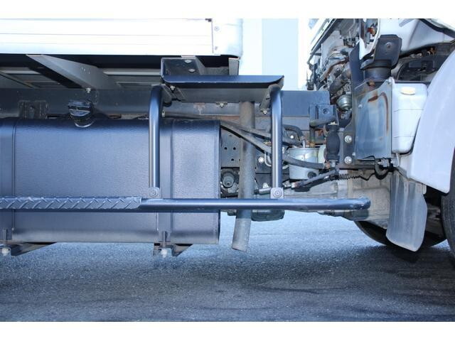 日産アトラスボトルバン小型（2t・3t）[写真24]