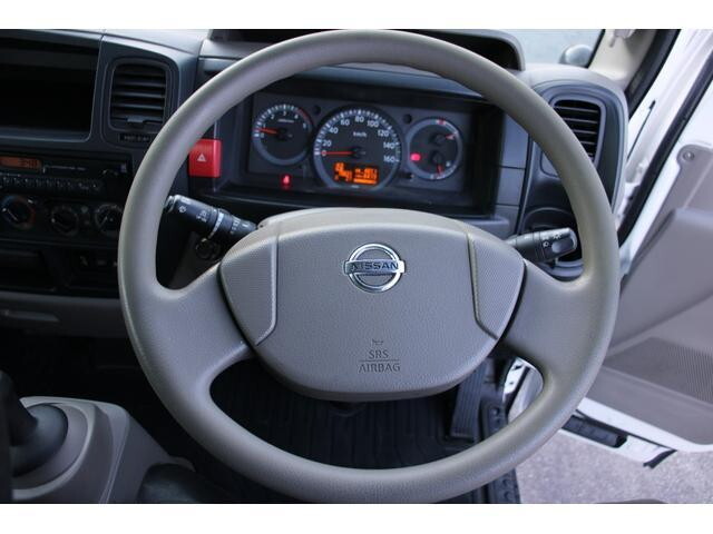 日産アトラスボトルバン小型（2t・3t）[写真26]