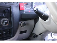 日産アトラスボトルバン小型（2t・3t）[写真30]