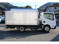 日産アトラスボトルバン小型（2t・3t）[写真06]