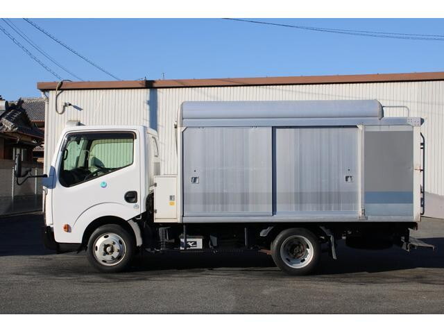 日産アトラスボトルバン小型（2t・3t）[写真08]
