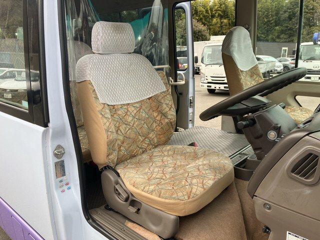 三菱ふそうローザマイクロバス[写真17]