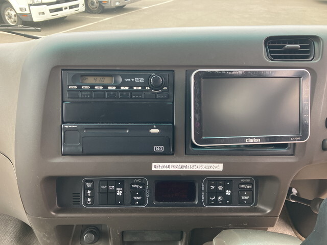 三菱ふそうローザマイクロバス[写真23]