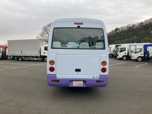 三菱ふそうローザマイクロバス[写真09]