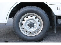 日産バネット平ボディ小型（2t・3t）[写真20]