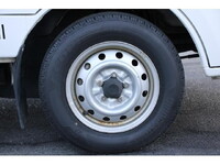 日産バネット平ボディ小型（2t・3t）[写真23]