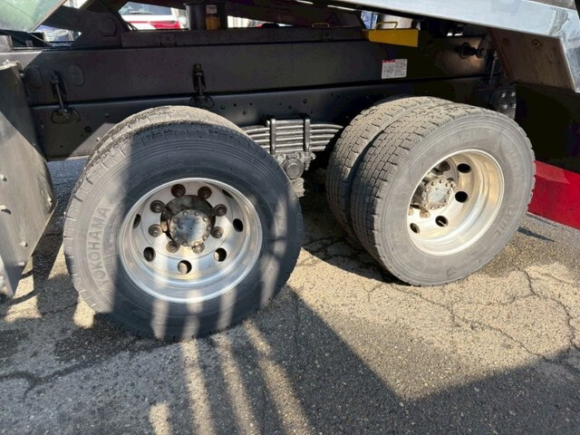 いすゞフォワード深ダンプ（土砂禁ダンプ）増トン（6t・8t）[写真19]