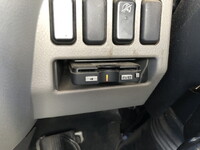 三菱ふそうキャンター平ボディ小型（2t・3t）[写真16]