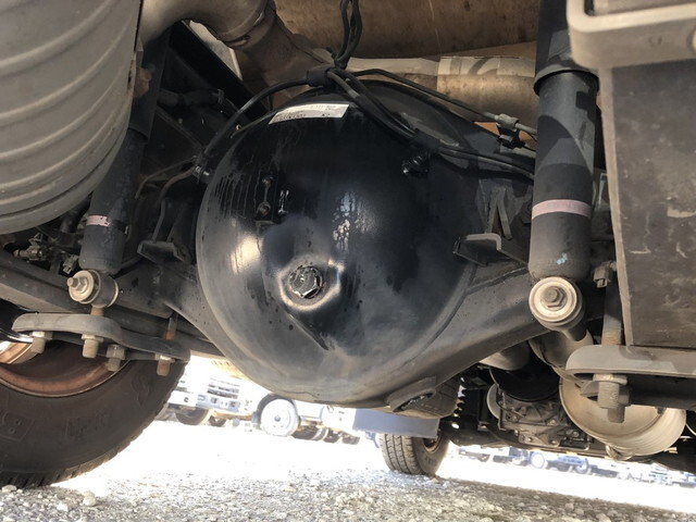 三菱ふそうキャンター平ボディ小型（2t・3t）[写真27]