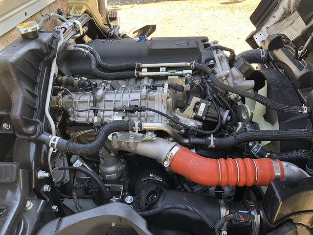 三菱ふそうキャンター平ボディ小型（2t・3t）[写真28]