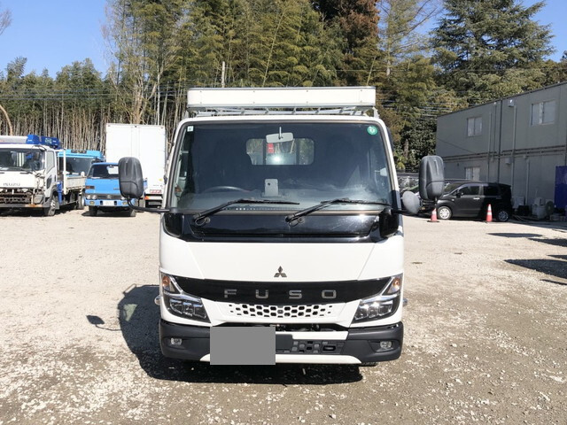 三菱ふそうキャンター平ボディ小型（2t・3t）[写真05]