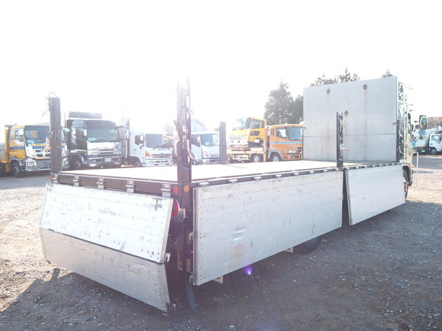 日野レンジャーアルミブロック中型（4t）[写真10]