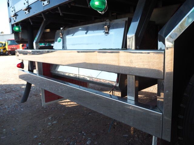 日野レンジャーアルミブロック中型（4t）[写真19]