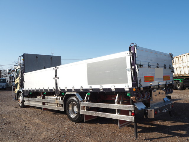 日野レンジャーアルミブロック中型（4t）[写真02]