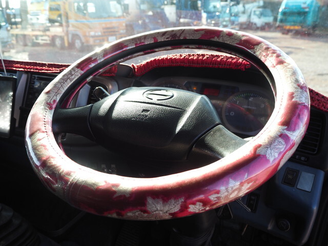 日野レンジャーアルミブロック中型（4t）[写真34]