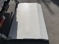 トヨタトヨエースアルミバン小型（2t・3t）[写真12]