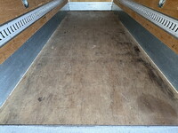 トヨタトヨエースアルミバン小型（2t・3t）[写真15]