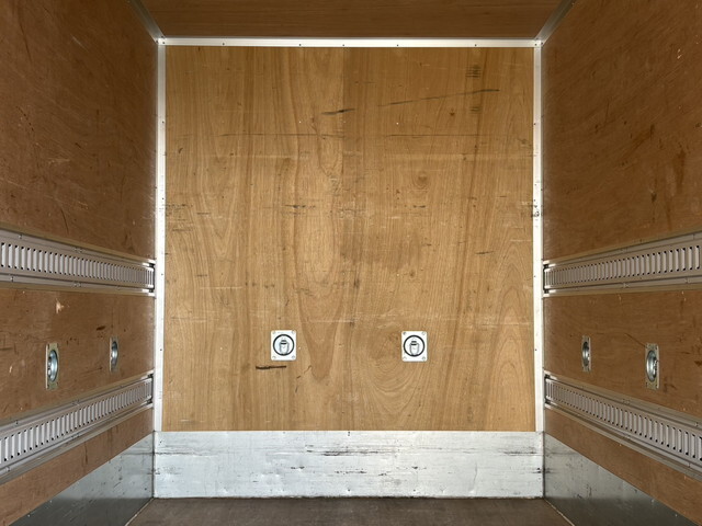 トヨタトヨエースアルミバン小型（2t・3t）[写真16]