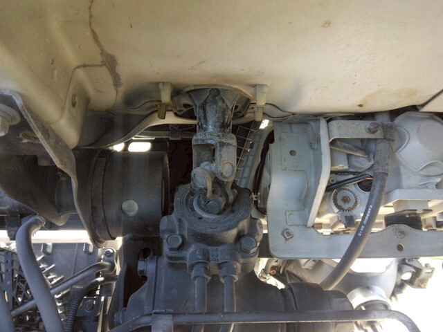 三菱ふそうキャンターダンプ小型（2t・3t）[写真19]